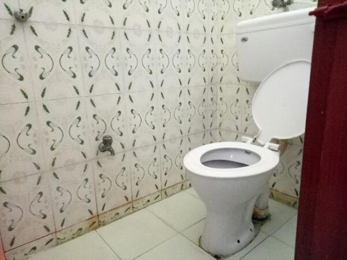Hotel Blue Star Salem Bagian luar foto